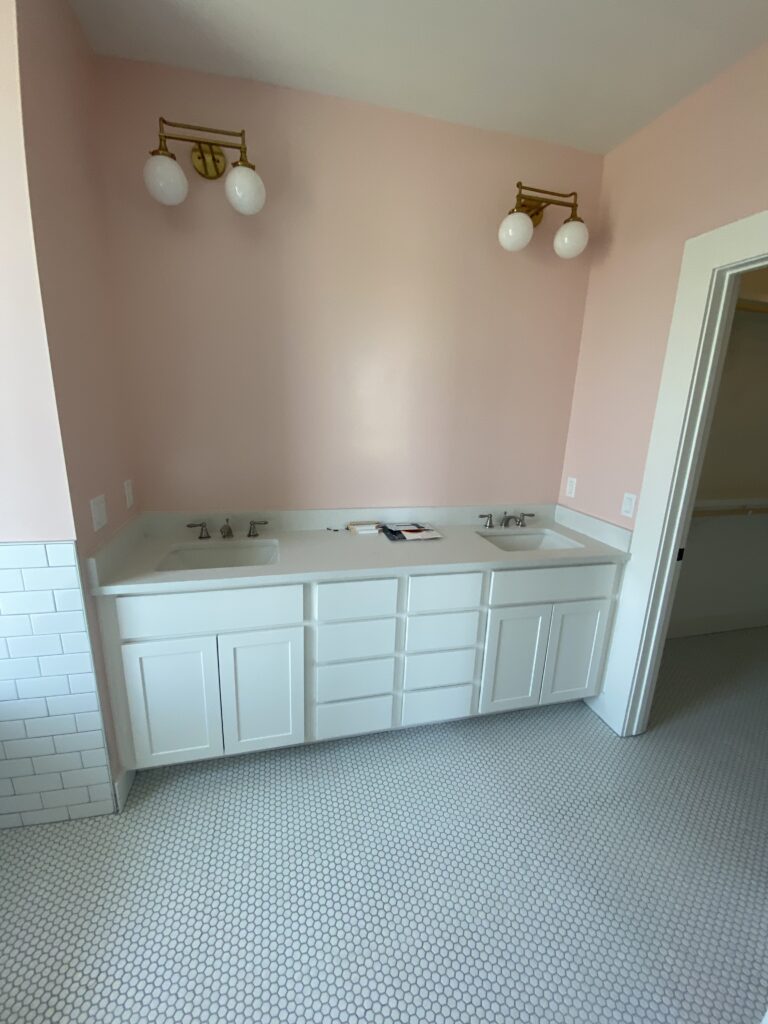 02A05FF7-F810-4D82-8101-18B60DD8B9B7